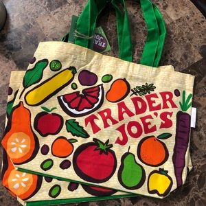 Trader Joe's Bags - 2 TRADER JOE'S ECO FRiENDLY SHOPPiNG BAGS ♻️ Trader Joe's Bags - 2 TRADER JOE'S ECO FRiENDLY SHOPPiNG BAGS ♻️